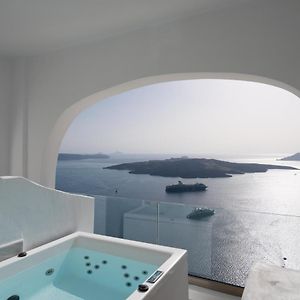 Matter Suite Outdoor Hot Tub Caldera View